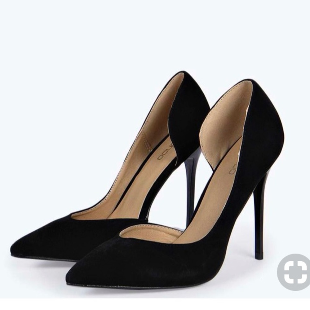 Boohoo Pointed Asymmetrical Pointed Heel